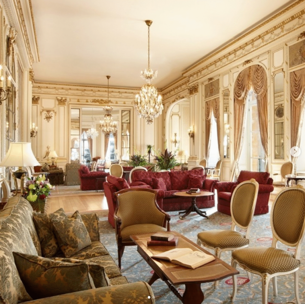 Major Auction at Luton Hoo Estate Ahead of Transformation by The Arora Group